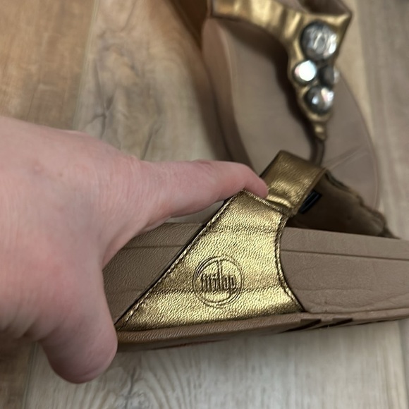 Fitflop Lunetta Bright Bronze Wobble Board Lightweight Thongs Sz 10 - Picture 7 of 7